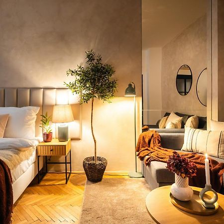 2Br 1,5Bath Chic City Suite Near Wenceslas Square Prague Ngoại thất bức ảnh